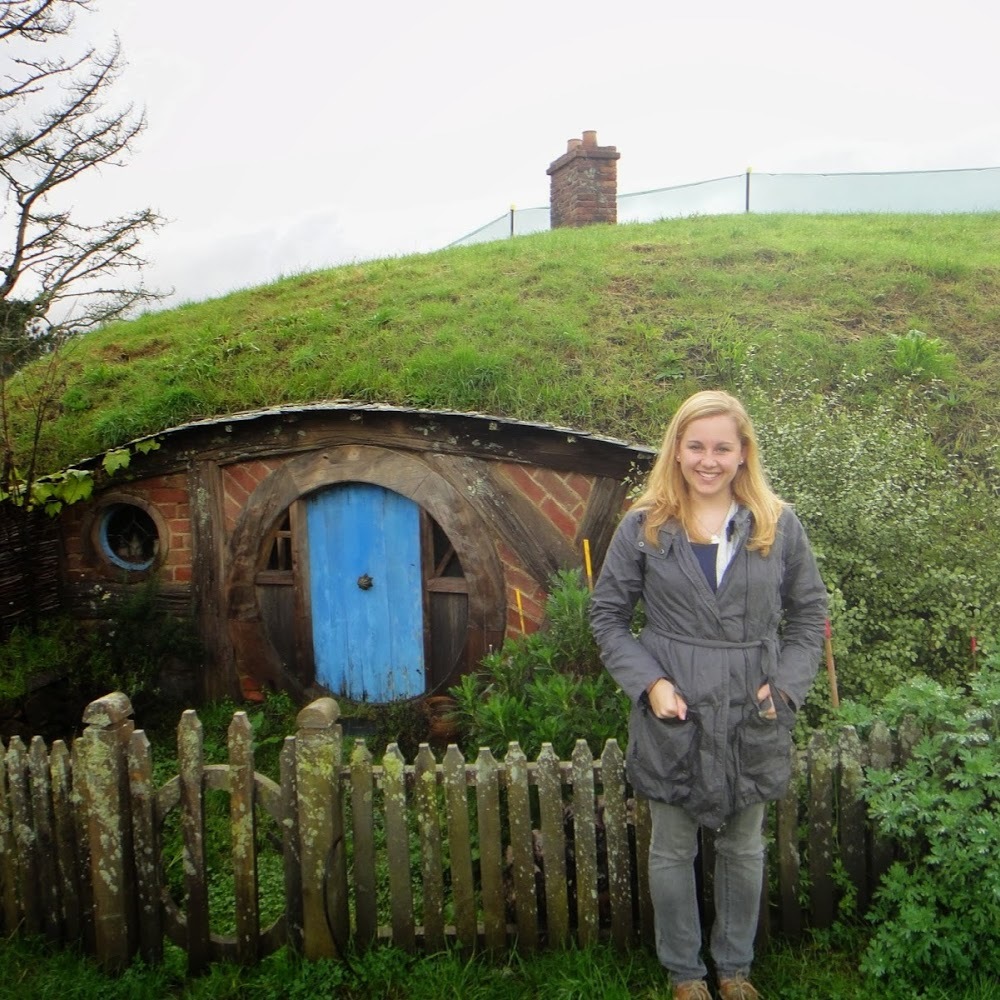 Meet your Posher, Beth